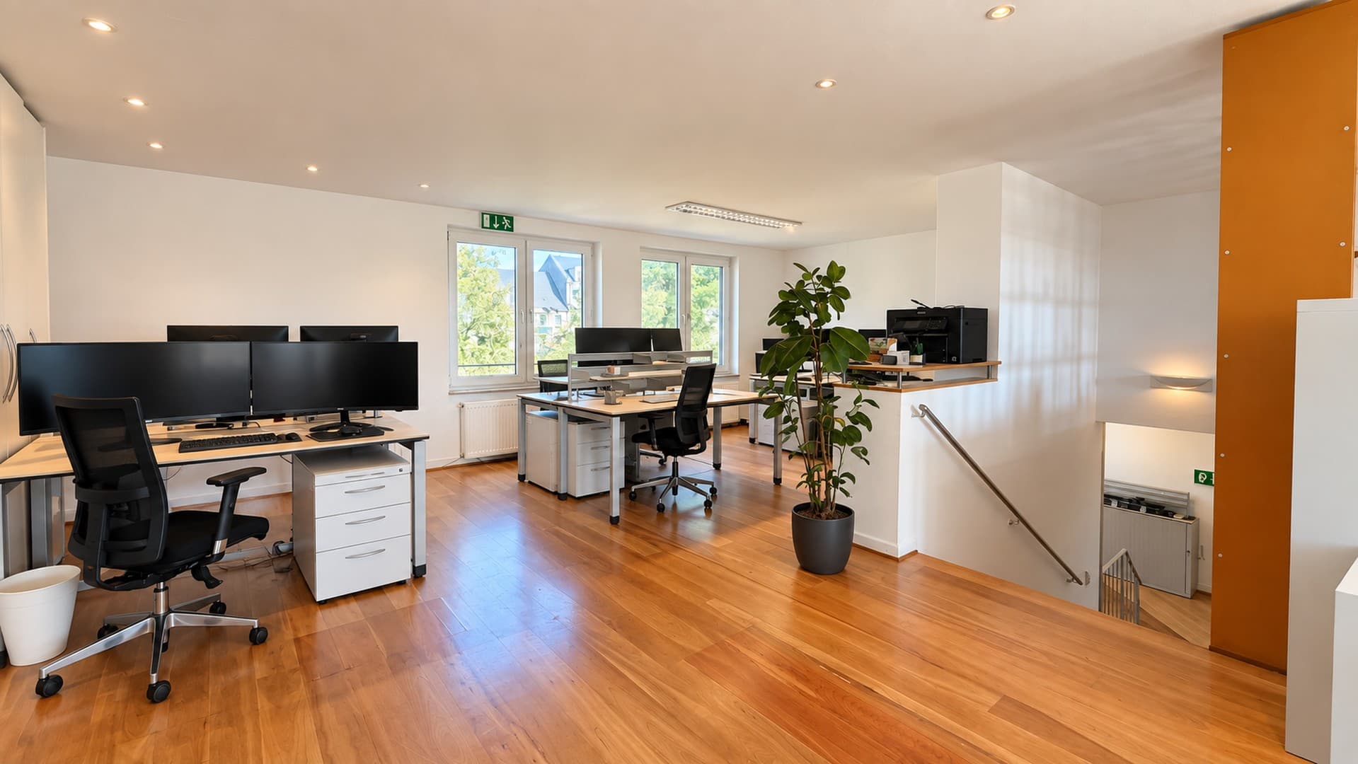 Medienhafen Düsseldorf: Büro, Showroom, Werkstatt/Lager, 395 m² Büro