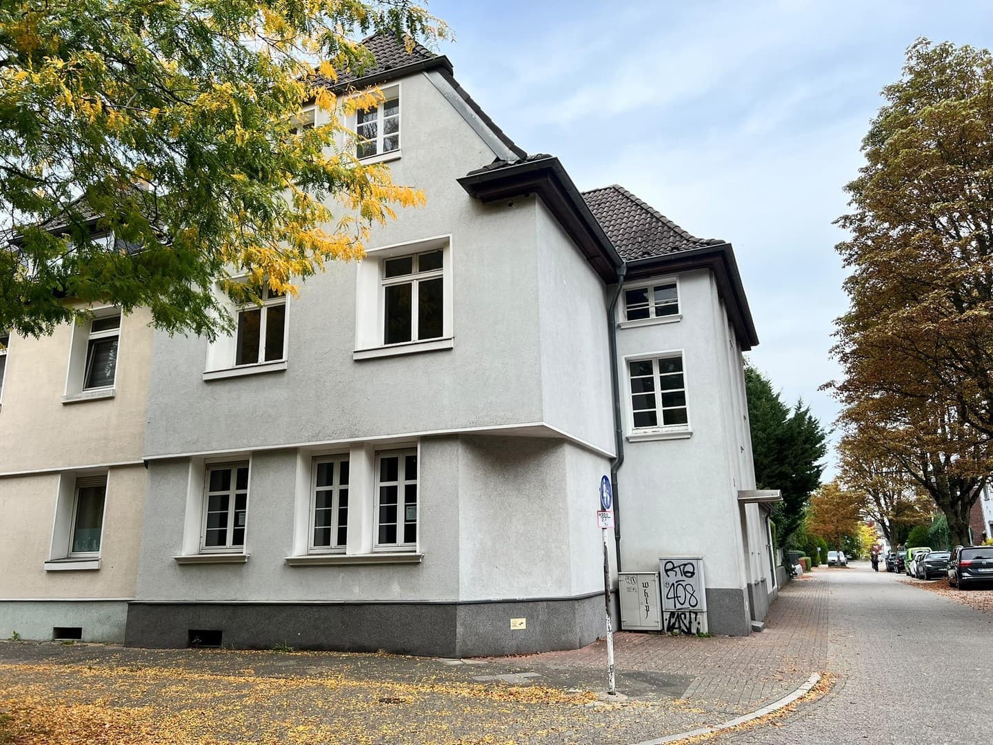 Von Privat: 3-Familienhaus im Zentrum von Ratingen