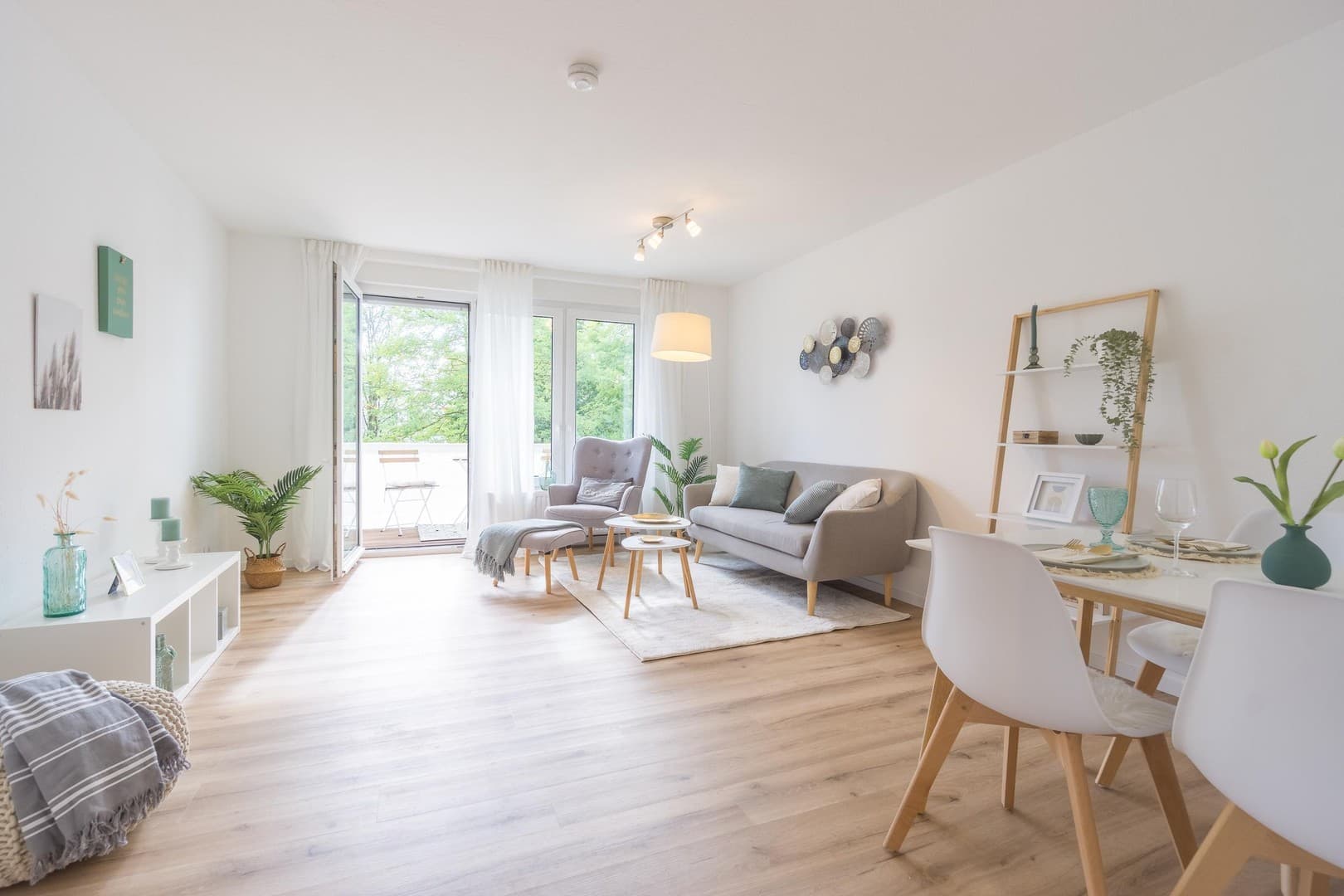 Sofort frei: barrierefrei, energieeffizient. Helle Wohnung in sehr gepflegtem Haus in beliebter Lage