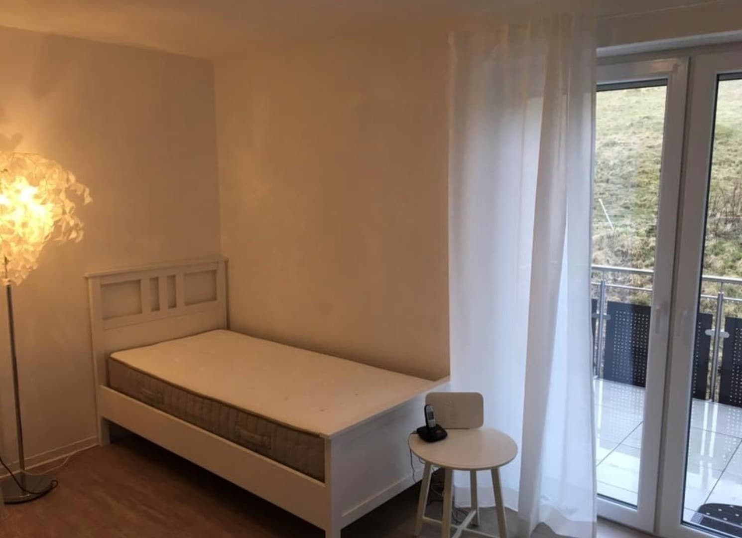 Apartment! Südbalkon! Neuwertig! Modern! Barrierefrei! Ruhig!