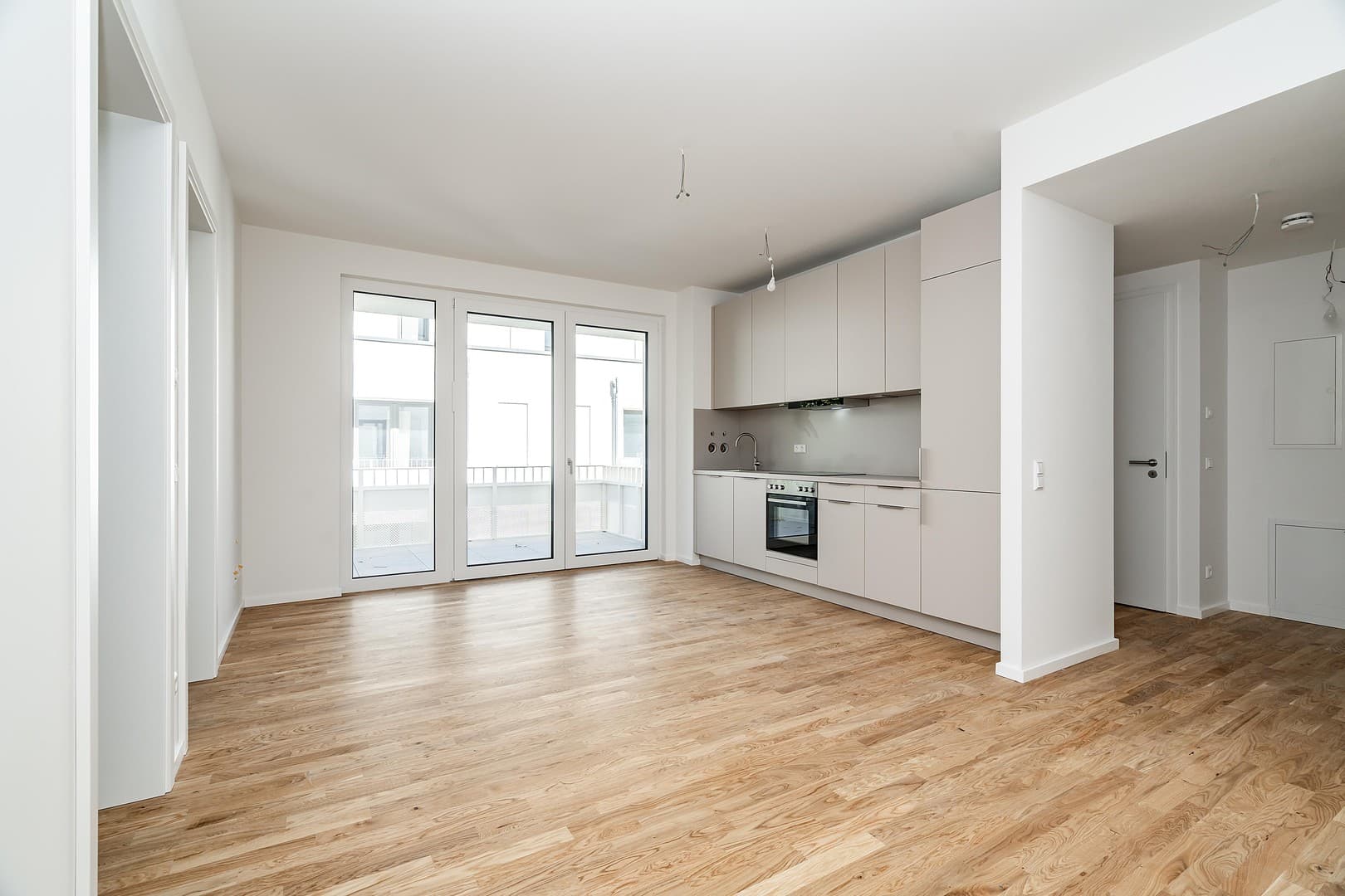 3-Zimmer-Wohnung mit Einbauküche, großer Terrasse & privatem Garten in Pankow