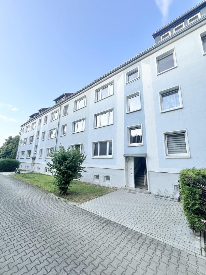 **Sofort frei **Saniert**Provisionsfrei** 5 Zimmer Wohnung