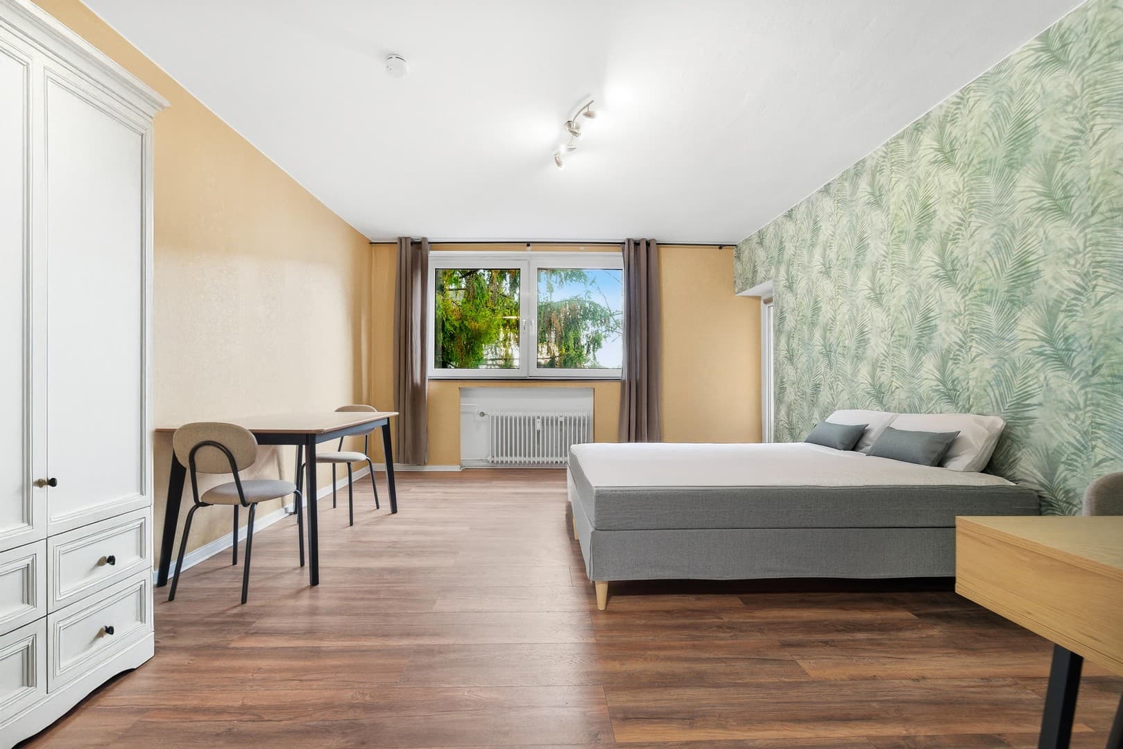 Modern möblierte 2-Zimmer-Wohnung in Essen