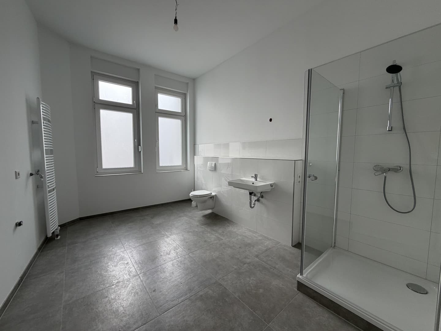 Sanierte Erdgeschosswohnung mit Terrasse