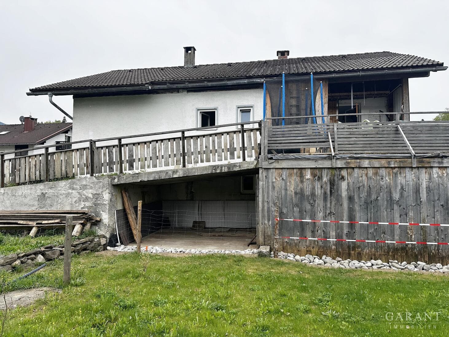 * Zweifamilienhaus - Kapitanlage mit Potenzial! *
