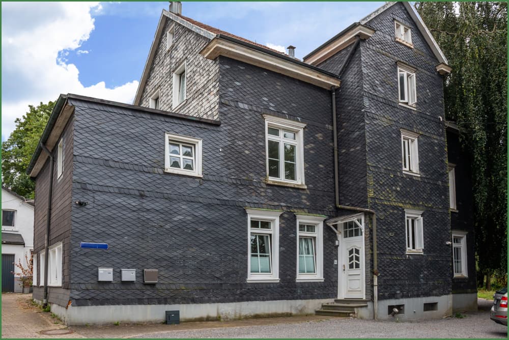 Mehrfamilienhaus mit 5 Wohneinheiten- teilweise vermietet -Kapitalanlage- Wermelskirchen