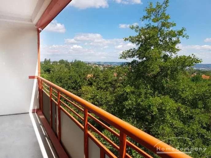 19997 HomeCompany Dresden Möbliert/Furnished 3-Zimmer Wohnung mit Balkon und Aussicht in die Sächsische Schweiz max. 4 Personen